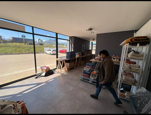 322M² WAREHOUSE TO LET IN FIRGROVE